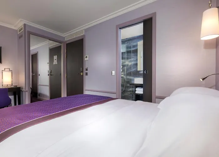 מלון Vendome Opera 4*