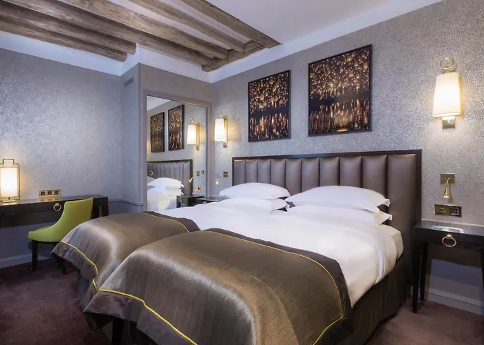 Vendome Opera מלון 4*